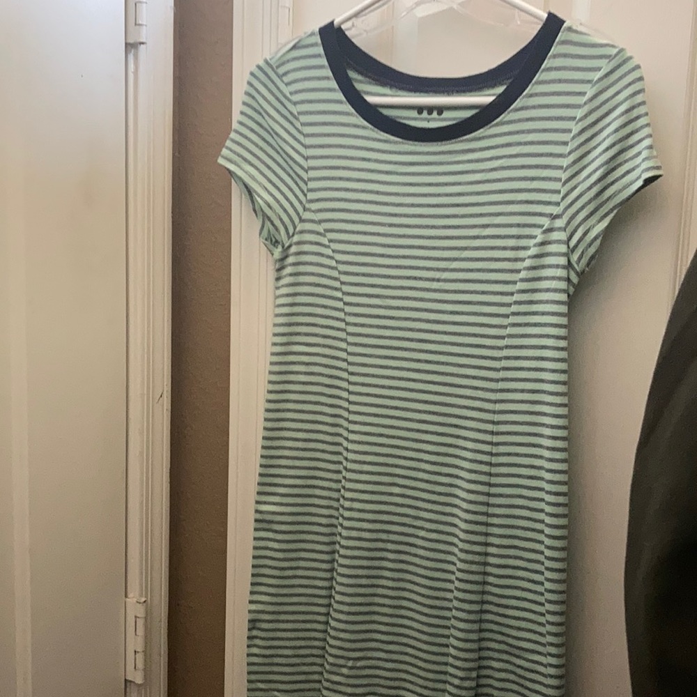FINAL MARKDOWN Three dots dress medium